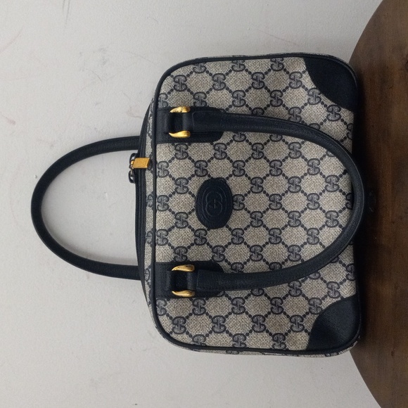 Authentic Vintage Gucci Interlocking GG Monogram Supreme Boston Doctor Bowling - Picture 2 of 11